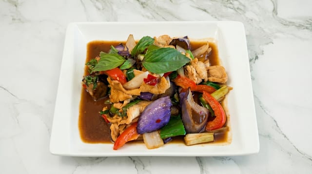 ST6 Stir-Fried Eggplant